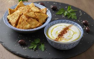 Pita Chip and Dip Combo