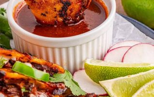 20 cm Quesabirria with Consommé