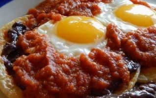 Spicy Ranchero Eggs